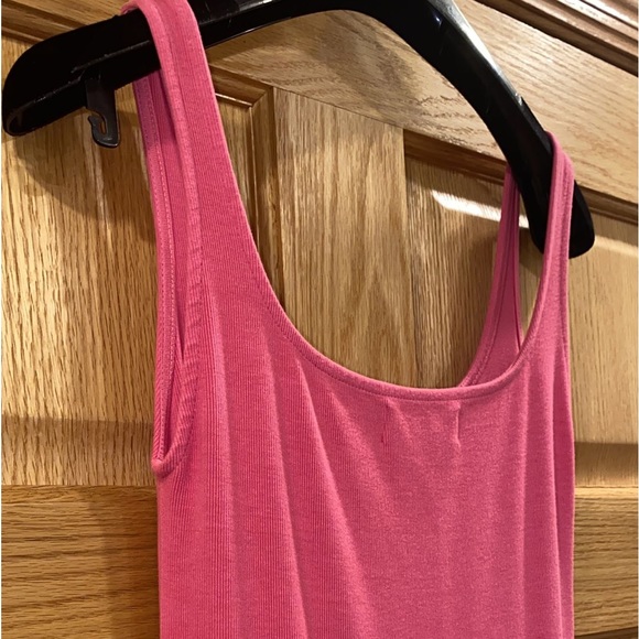 Velvet Pink Dress - Picture 3 of 7